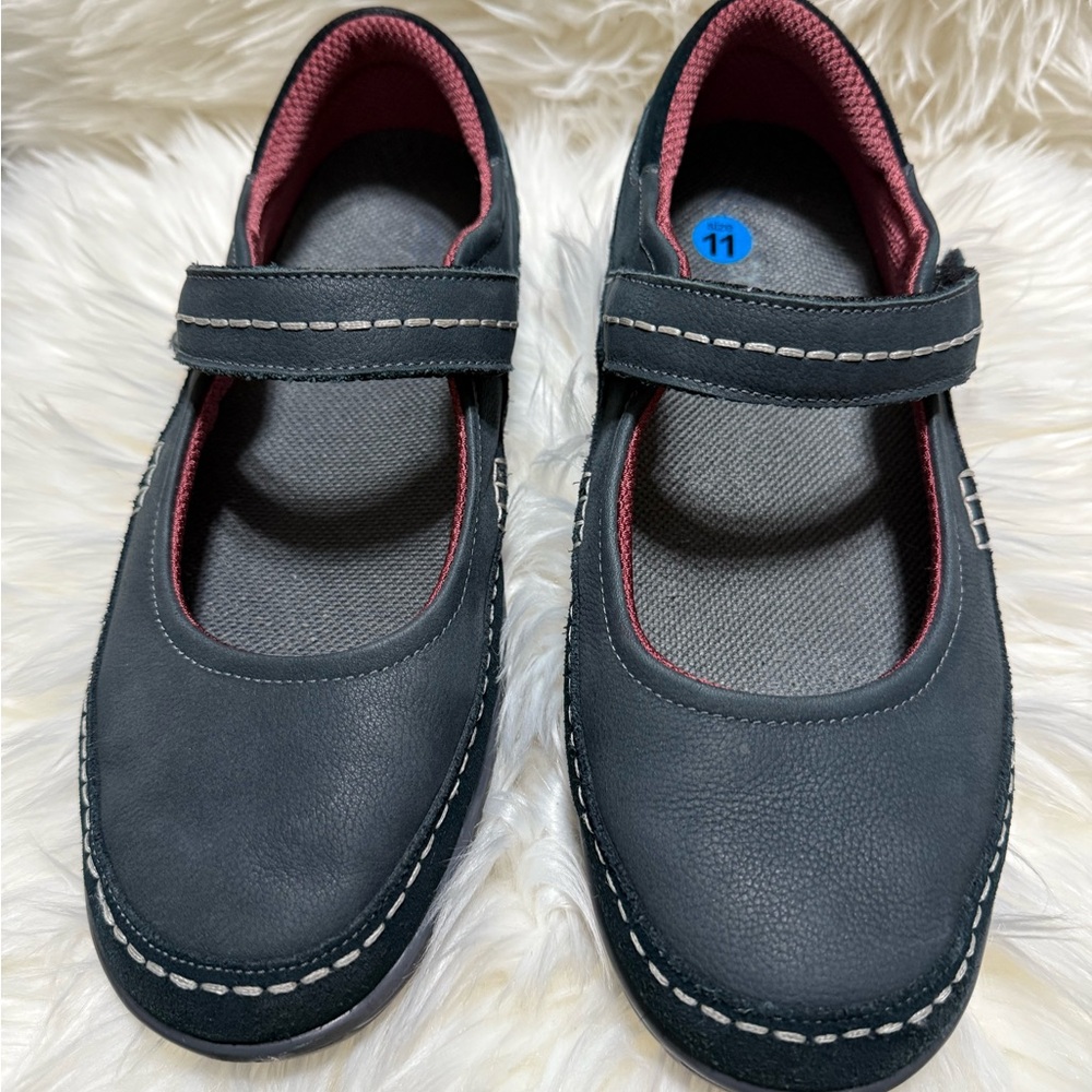 Women's Black Mary Jane Sneakers